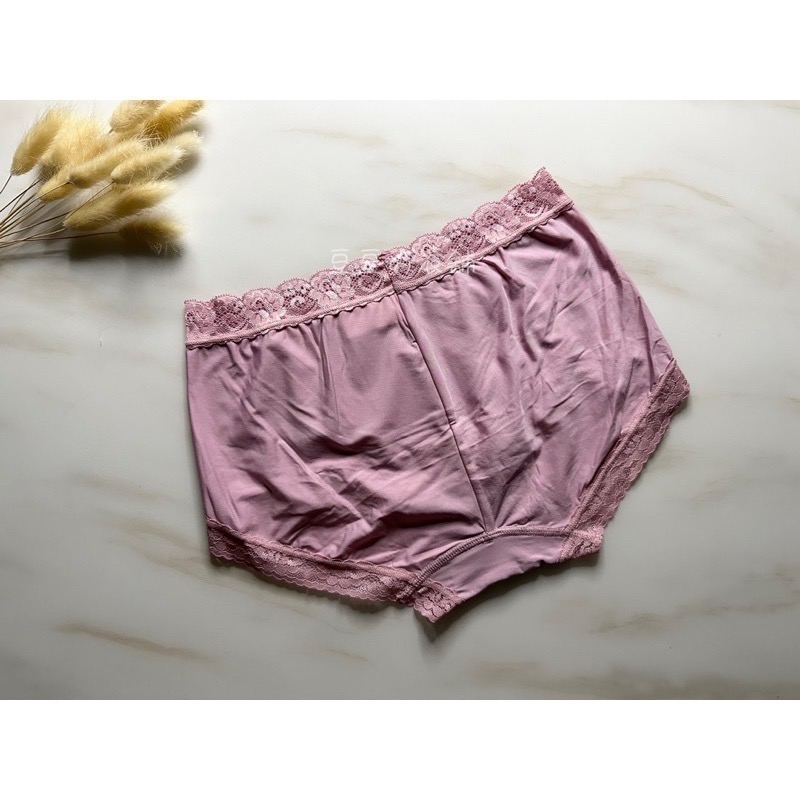 #335 台灣製 MIT 闆娘推薦 膠原蛋白 蕾絲 涼感 超薄 透氣 中低腰 女生內褲 女內褲 內褲-細節圖4