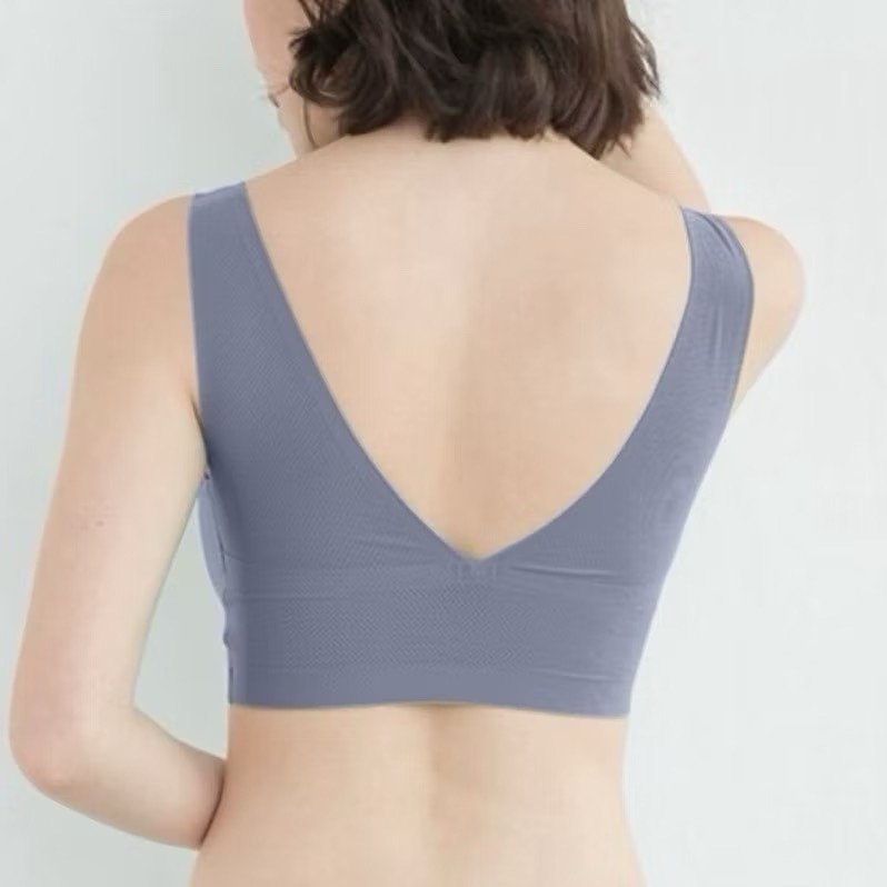 #8911 SOFTLIGHT 舒芙蕾內衣 沁涼無痕 無鋼圈內衣 透氣 胸衣 運動內衣 無痕內衣 背心 小可愛 內衣-細節圖4