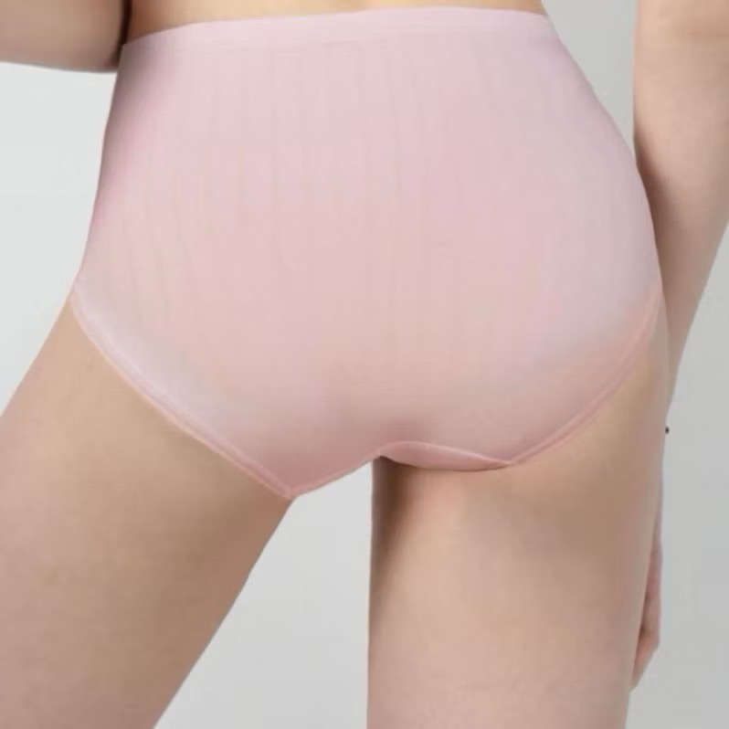 #2182 SOFTLIGHT 舒芙蕾內褲 夏天必備☀️ 鋅離子 抑菌 無縫褲 輕爽 女生內褲 女內褲 內褲-細節圖4