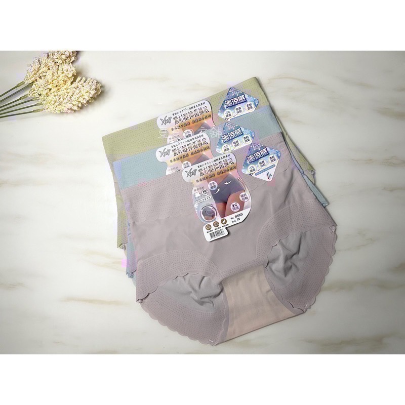 #68811 日本進口點膠 夏天必備 無痕內褲 沁涼 涼感 超薄 不吃屁 紫杉醇褲底 抗菌 高腰 女生內褲 女內褲 內褲-細節圖4