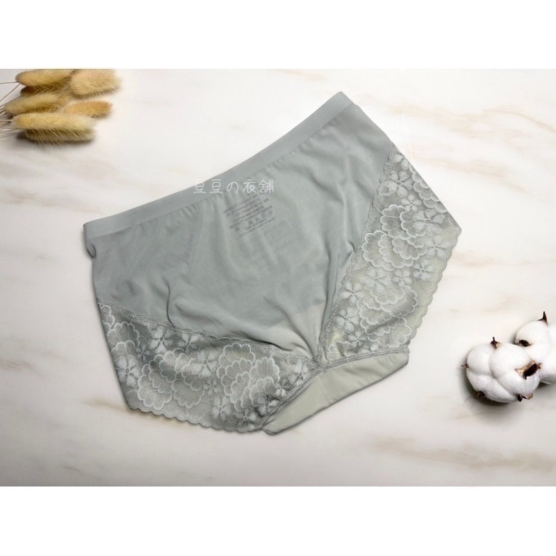 #68803 台灣監製 薄蕾絲 無痕內褲 無痕 涼感 玻尿酸 高彈力 透氣 親膚 中腰 女生內褲 女內褲 內褲-細節圖6