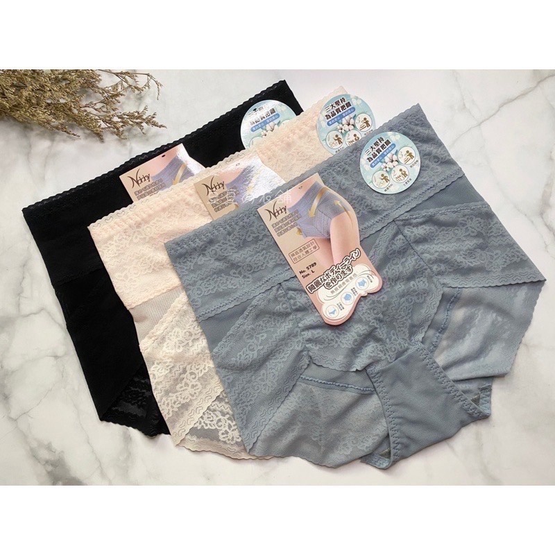 #5789 夏天必備 無痕 透氣 蕾絲 性感 塑身褲 雕塑褲 束褲 中高腰 加大 大尺碼 女生內褲 女內褲 內褲-細節圖2
