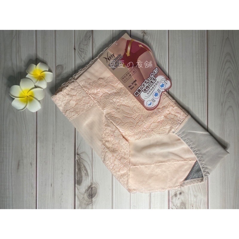 #5788 媽媽推薦 蕾絲 性感 無痕 透氣 塑身褲 雕塑褲 束褲 中高腰 加大 大尺碼 女生內褲 女內褲 內褲-細節圖8