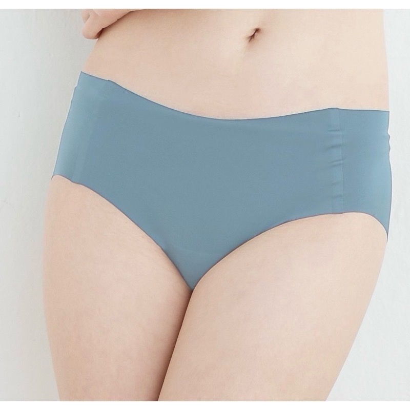 #7918 SOFT LIGHT 舒芙蕾內褲 絕色無痕 隱形貼合內褲 蠶絲 無痕內褲 涼感 女生內褲 女內褲 內褲-細節圖4