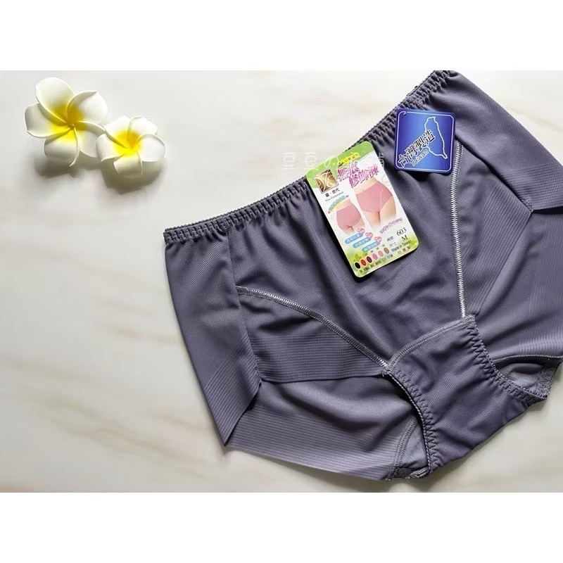 #603 台灣製 MIT 現貨 闆娘推薦 透氣 無痕 超薄 涼感 性感 中腰 女生內褲 女內褲 內褲-細節圖4