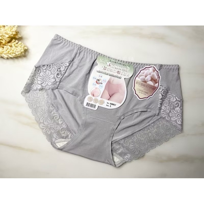 #68817 🇹🇼台灣監製 闆娘👍🏻推薦 天絲 莫代爾 蕾絲 蠶絲 親膚 棉 中腰 女生內褲 內褲-細節圖3