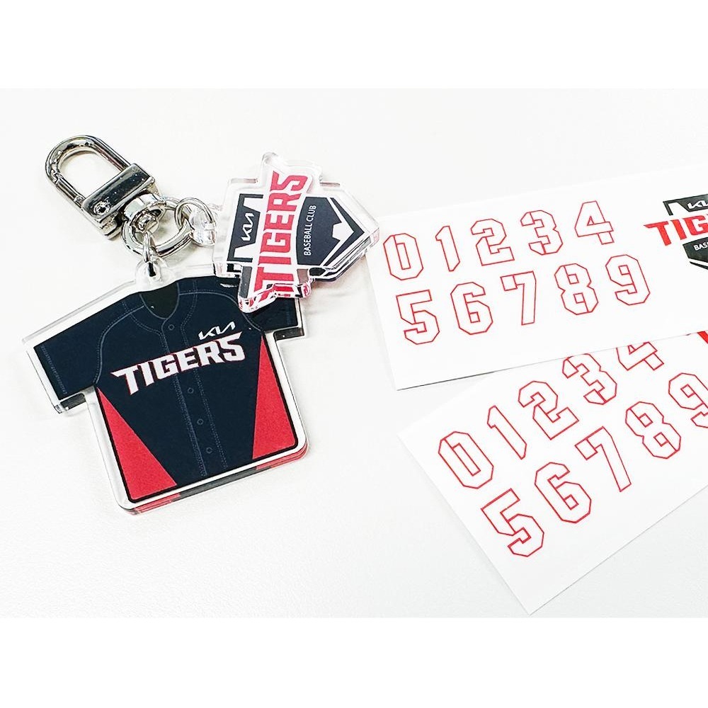 【現貨】KBO 韓國職棒 起亞虎 KIA Tigers 球衣鑰匙圈 (主場白/客場黑) 週邊商品-細節圖5