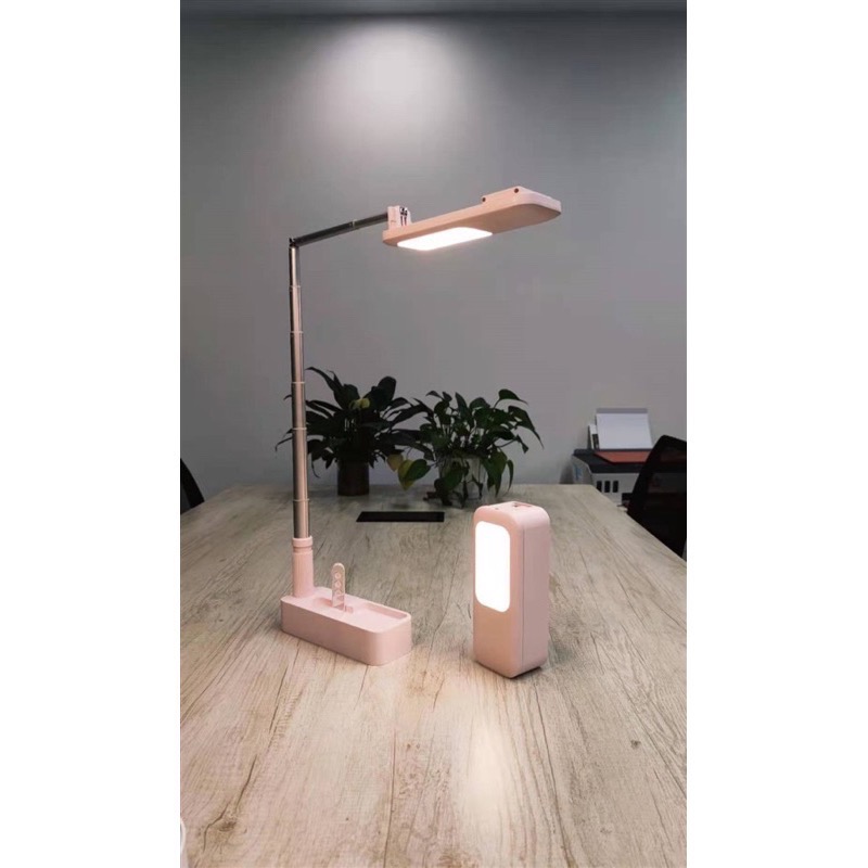 ［二手］自帶藍芽搖控，多功能手機支架、自拍架、補光燈、美甲自拍、檯燈，免運！-細節圖2