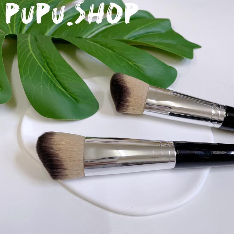 Pupu.shop🌸台灣現貨|魅仔修容刷 曲線型修容刷 貼合臉部修容刷 - Pupu.shop - iOPEN Mall