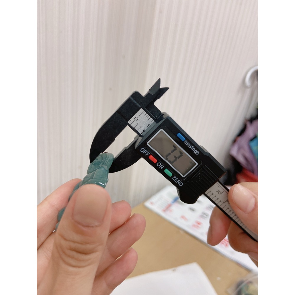 觀音馬祖 瓜料玉牌-細節圖5