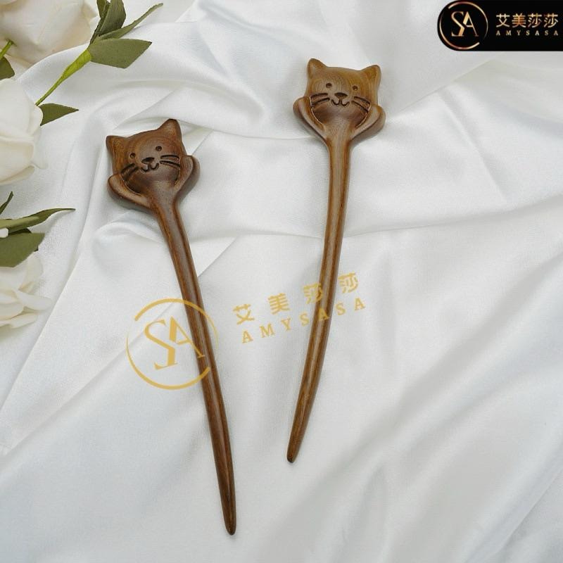 艾美莎莎💞現貨 貓咪 紫檀木 髮簪 檀香髮夾~可愛貓咪女古風可愛髮簪髮夾ins高端感古風漢服頭飾 木簪-細節圖5