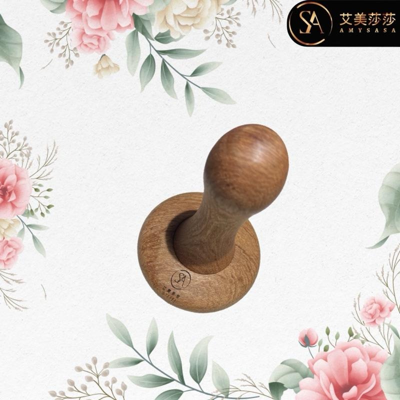 艾美莎莎💞現貨 黃銅木手柄式經絡刷 黃銅經絡刷 黃銅長柄經絡 美體刷 黃銅梳 指環梳 頭皮按摩梳 經絡刷 銅梳 黃銅經絡-細節圖3