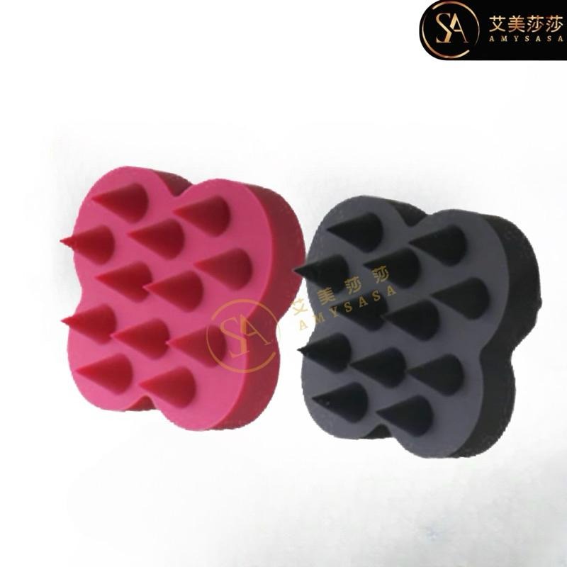 艾美莎莎💞現貨 高品質 舒活頭皮按摩刷 日式洗頭梳 洗髮梳 洗頭刷 按摩梳子 清潔頭皮 洗頭神器 日本uka 頭部按摩梳-細節圖2