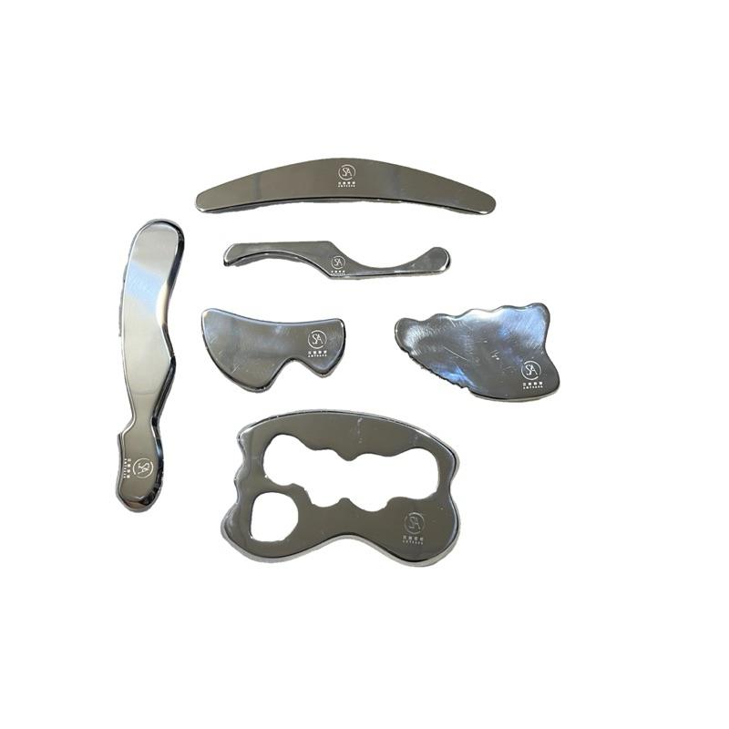 艾美莎莎💞現貨 316 不銹鋼 大M刀 S勾刀 筋膜刀刮痧板 按摩器 按摩刮痧刀 刮痧按摩 健身刮痧板 筋肉放鬆撥筋-細節圖2