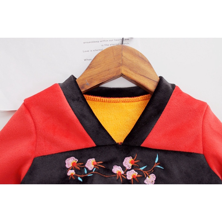 🍓小雨媽的童言童語🍓現貨~2021冬季女童連衣裙加绒盤扣中國風大紅色喜慶保暖洋裝漢服古風洋裝拜年喜氣連衣裙-細節圖4