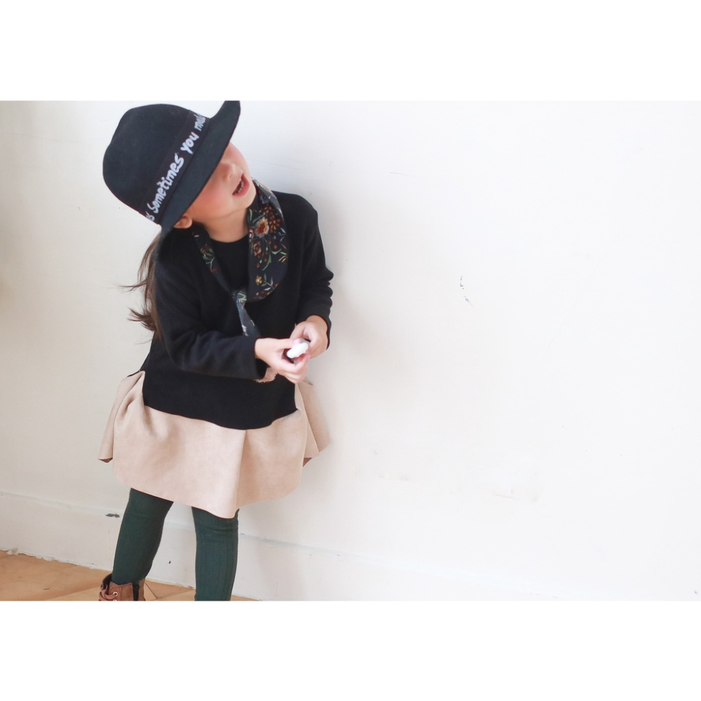 【台灣賣家24H出貨】秋冬洋裝現貨 女童長袖洋裝 女童長袖連身裙 女童領巾洋裝 女童領巾連身裙-細節圖2