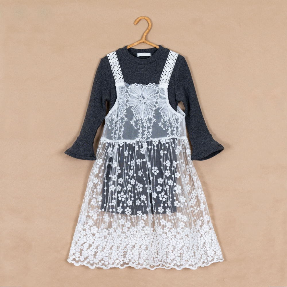 【台灣賣家24H出貨】兒童兩件式圓領長袖長版T透視鏤空蕾絲細肩吊帶連身裙洋裝 蕾絲洋裝 長袖洋裝 中大童洋裝-細節圖4