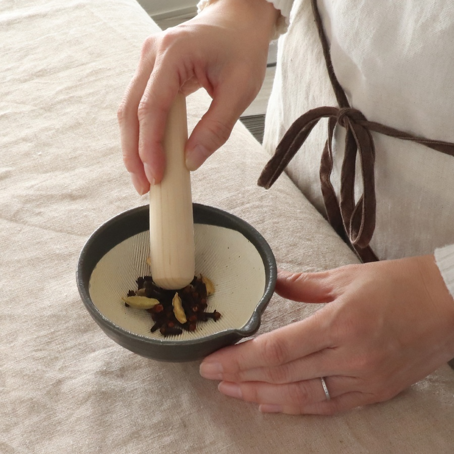 24hr出貨⚡️日本製 天然木 研磨棒 研磨木杵 研磨杆 搗碎 擂槌 研磨缽用 擂茶棒 SHIKIKA  東濃檜木-細節圖3