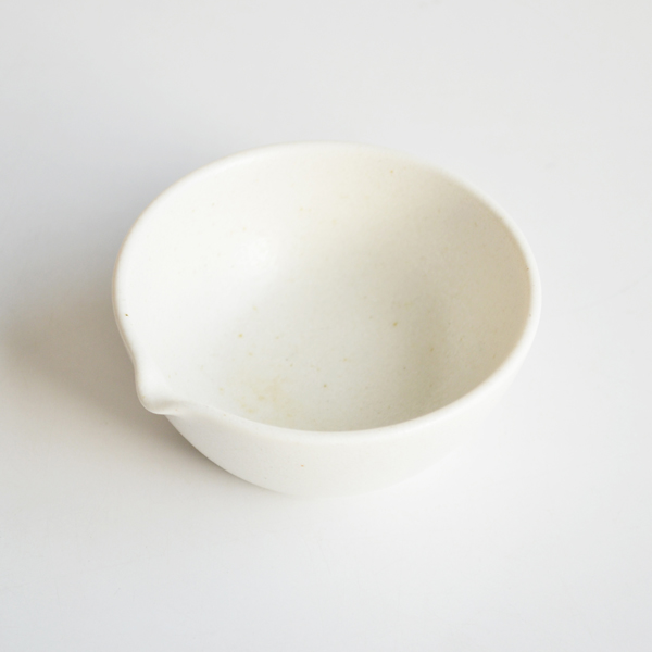 24hr出貨⚡️日本製 磨泥器 職人手作 陶瓷 研磨缽 磨碎缽 刨絲器 研磨器 離乳食品 SHIKIKA 磨泥缽-細節圖8