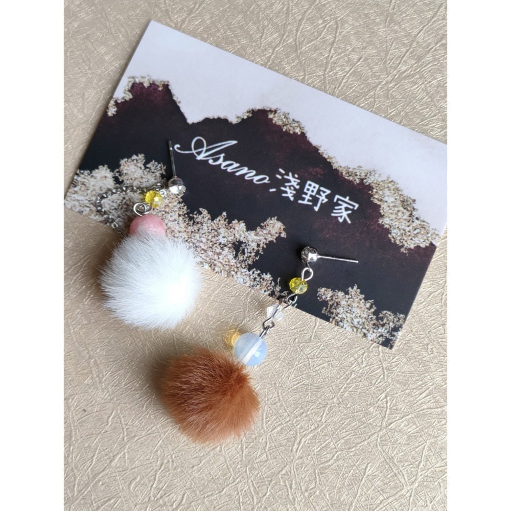 戀與製作人．同人延伸．奇妙咖啡廳．全員系列毛絨不對稱耳環-細節圖3