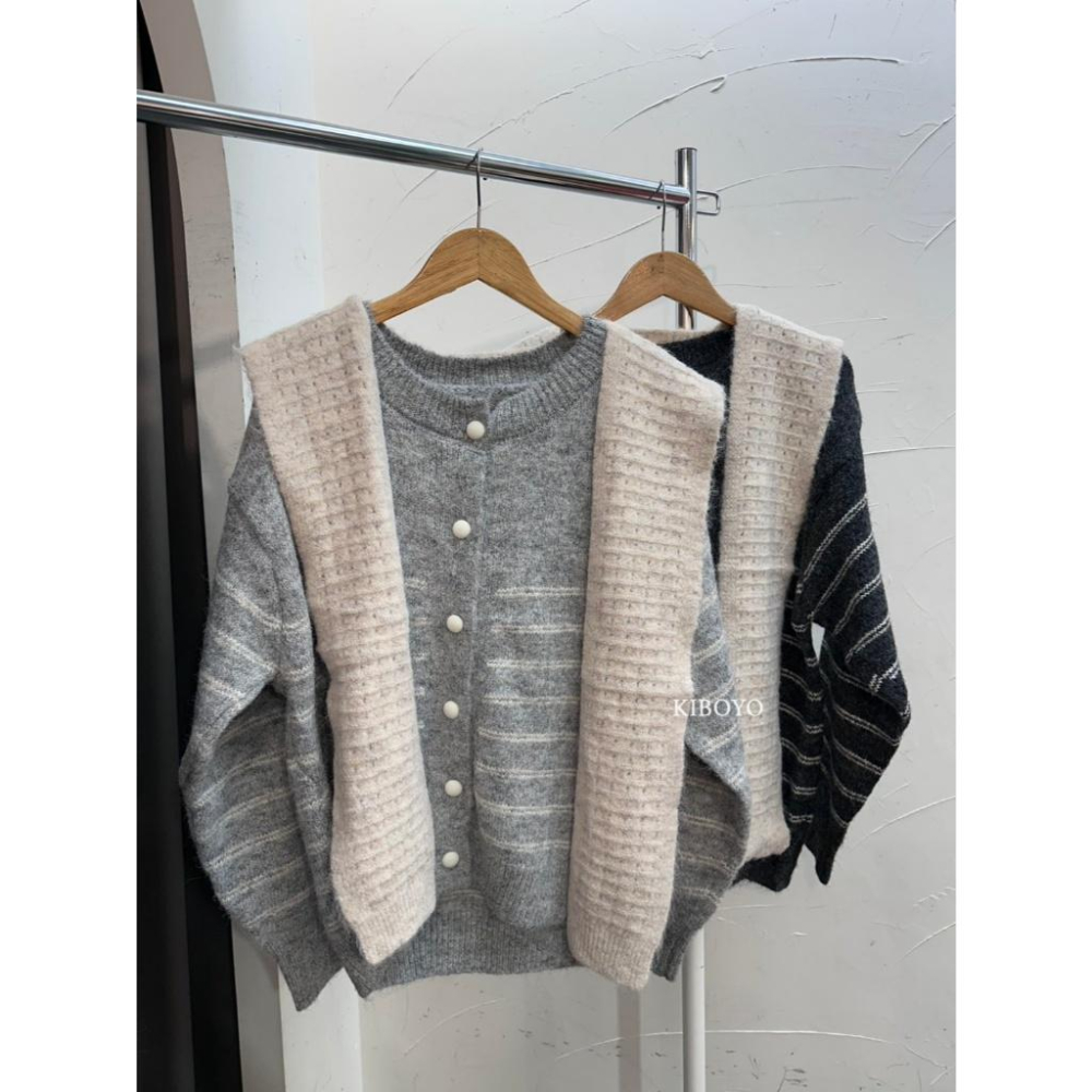 【𝐊𝐈𝐁𝐎𝐘𝐎】細緻橫條復古條紋披肩針織外套上衣｜現貨-細節圖6