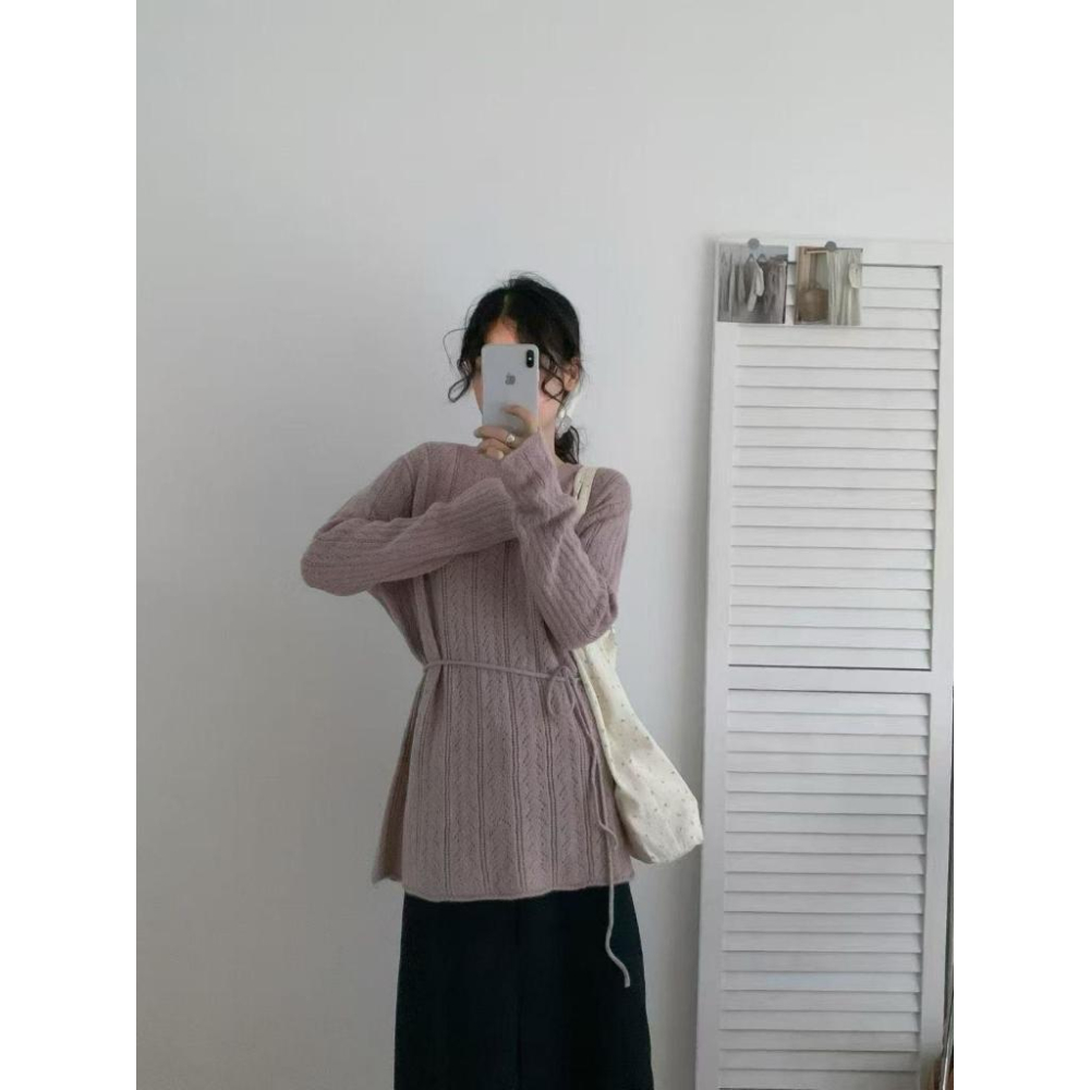 【𝐊𝐈𝐁𝐎𝐘𝐎】雲朵感鏤空針織長版上衣｜現貨-細節圖4