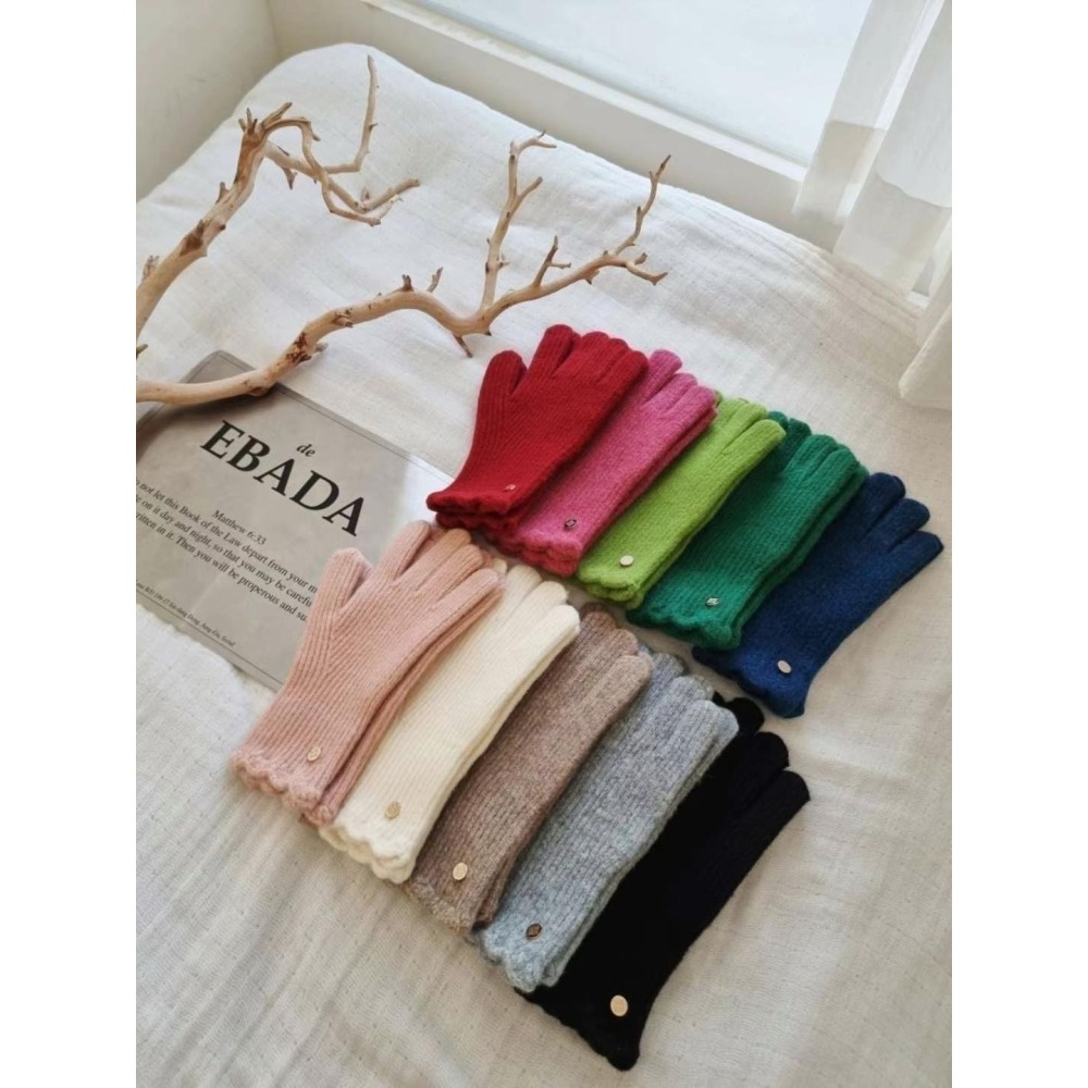 正韓花邊金釦單色手套(羊毛+纖維)-細節圖2