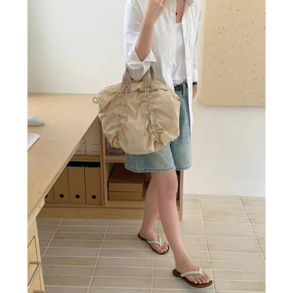 韓國TRO人氣休閒通勤抽繩手拿側背托特包-細節圖6