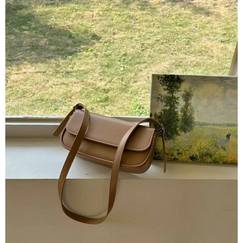 韓國TRO 高級感極簡法式法棍腋下手提包-細節圖7