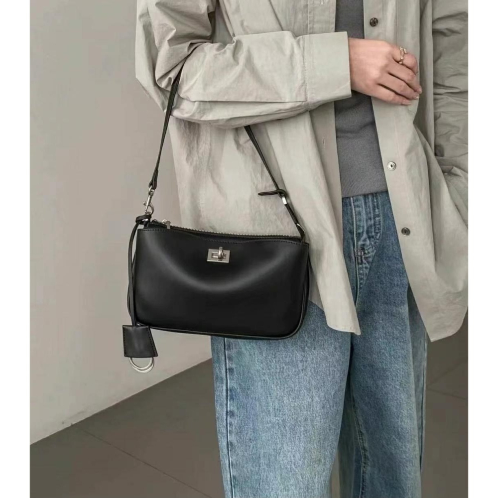 韓國TRO 高級感真皮凱莉鎖手提斜挎包-細節圖5