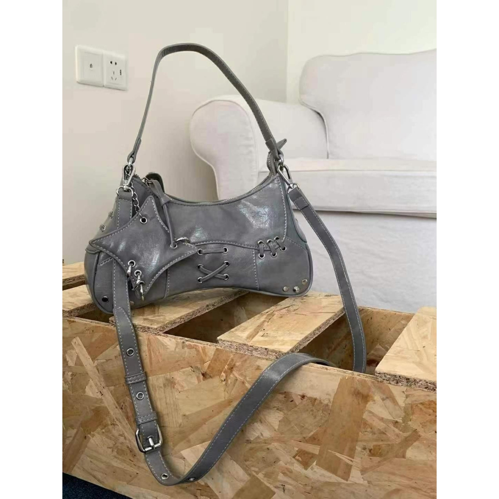 韓國TRO 美式復古卯釘機車手提斜挎包-細節圖8