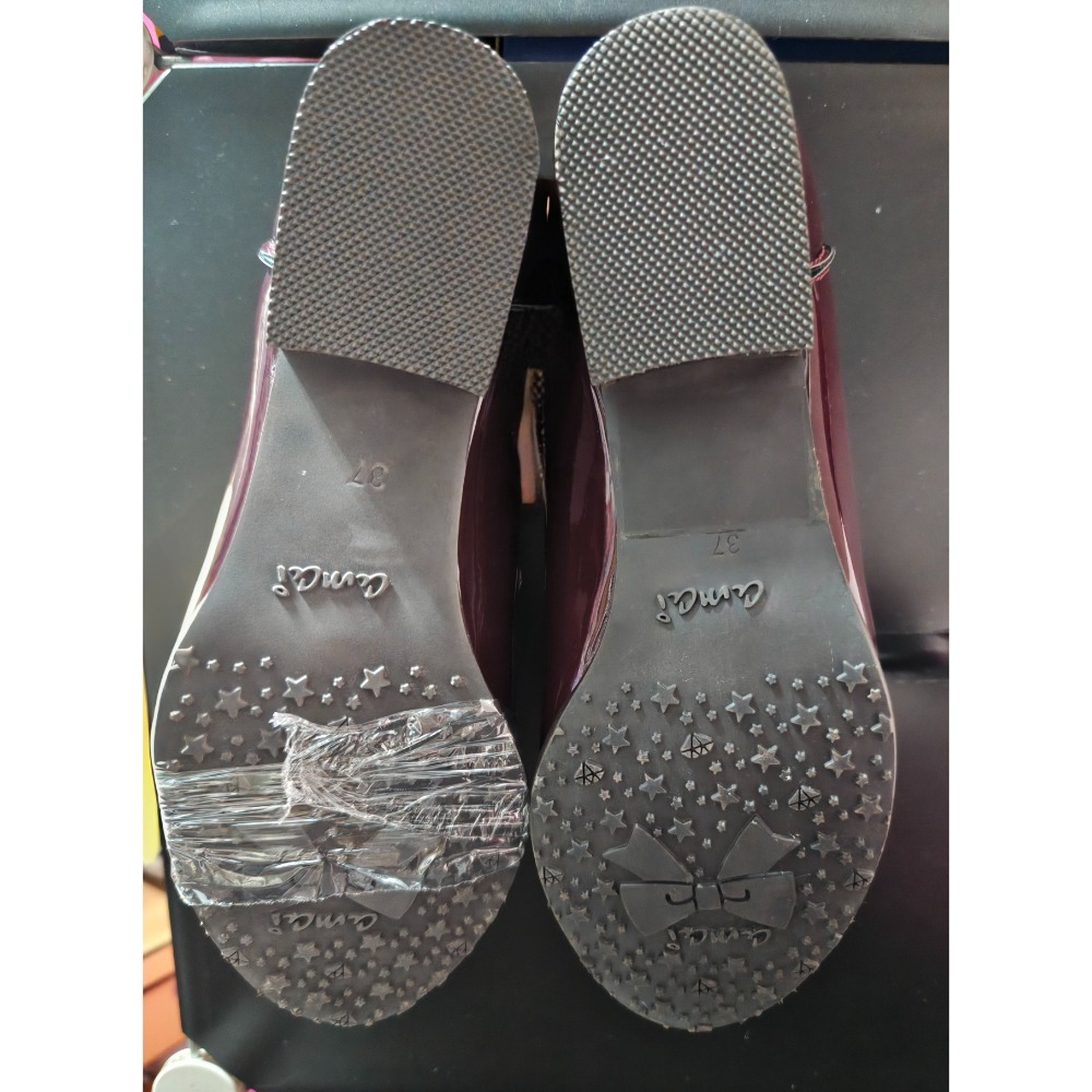 amai 金屬方框尖頭卯釘邊穆勒鞋-細節圖2