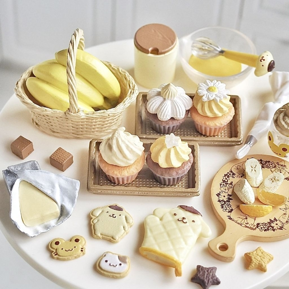CZhouse 絲果兔 微縮 大全套 杯子蛋糕 糖霜蛋糕 奶油蛋糕 糖霜 紙盤 叉子 絲果兔兔 絲果兔兔醬 袖珍 食玩-細節圖2