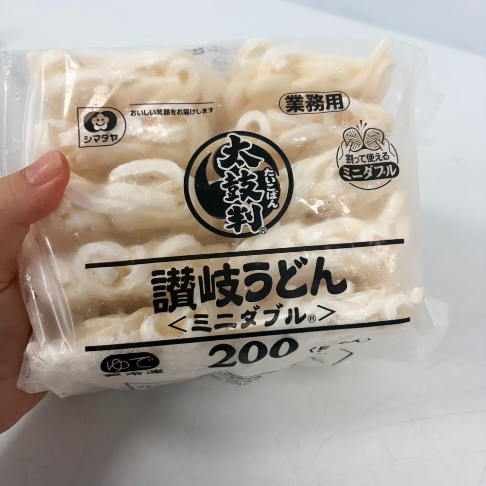 馨海水產-🔥【熱銷主力】忙碌上班族專屬!!一鍋搞定豪華肉肉烏龍麵組//雞豬牛＋牛肉湯，一餐120元有找！-細節圖4