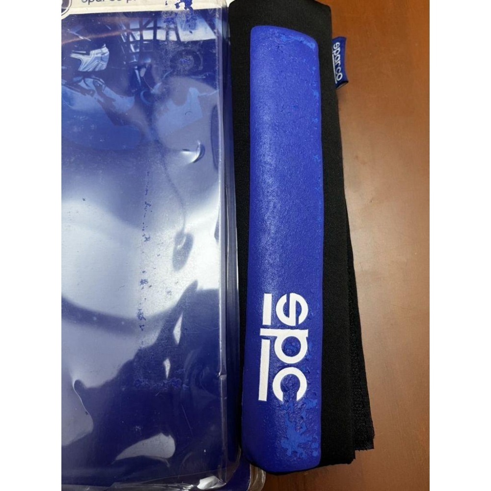 【Max魔力生活家】 福利品 義大利知名品牌 SPARCO 純正部品 福利品 安全帶護套  黑灰色  一組二入 賽車魂-細節圖4