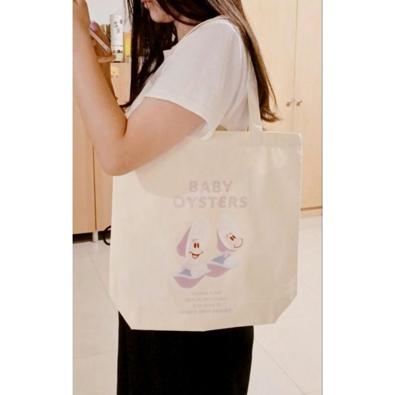 「現貨」日本百元雜貨 愛麗絲夢遊仙境 小牡蠣 收納系列 小物分裝 收納包 零錢包 夾鏈袋 杯墊［AN.shop]-細節圖3