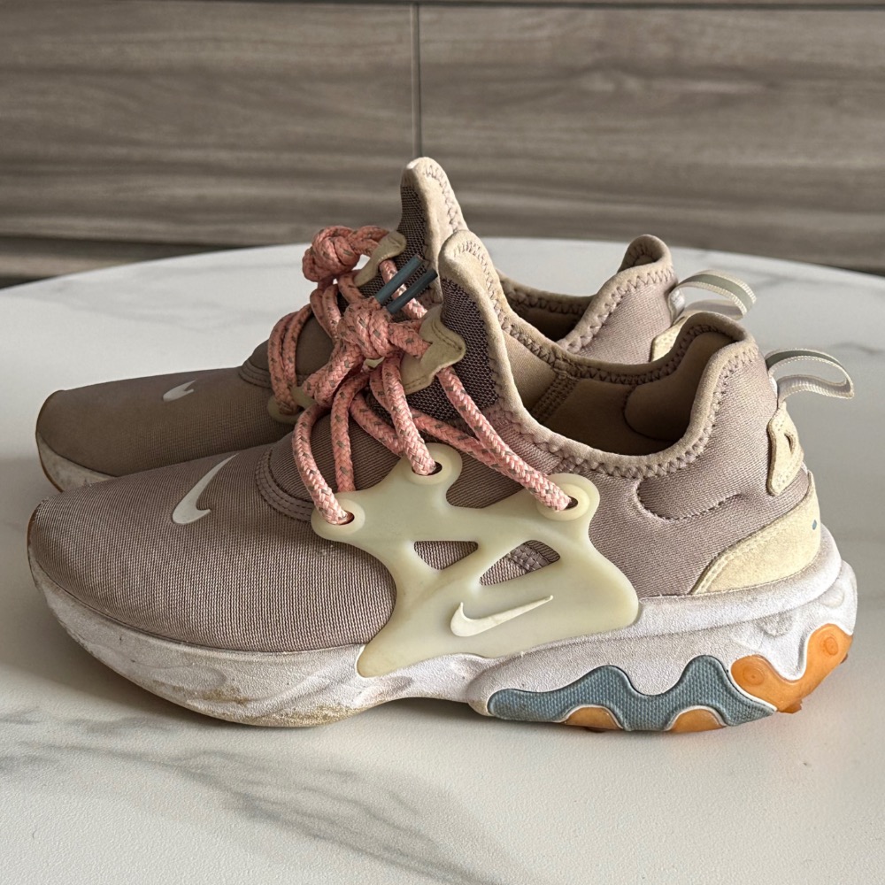 8成新-Nike休閒鞋 (奶茶色)-細節圖3