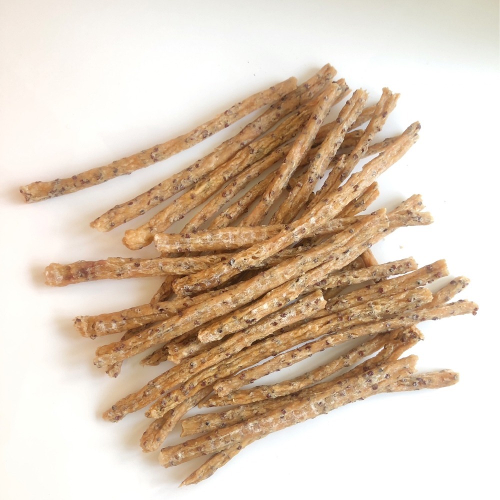 【毛。鮮食】 紅藜麥雞肉乾 天然手作寵物零食 無添加物 低溫烘培 寵物肉乾-細節圖2