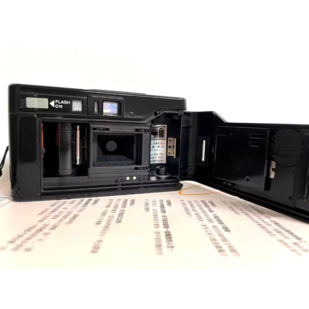 『已實拍』YASHICA T AF-D 蔡司鏡頭Carl Zeiss T* 35mm f3.5-細節圖4