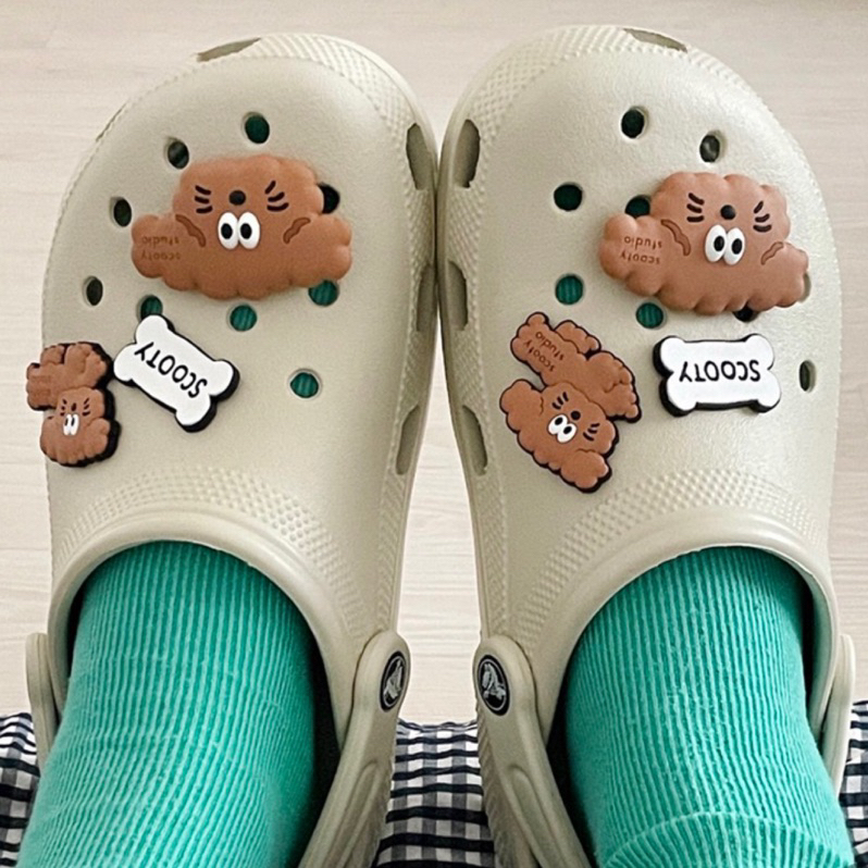 ［現貨］S小姐姐韓國代購🇰🇷韓國文創 scooty studio 可愛造型鞋扣 鞋飾 洞洞鞋裝飾扣 狗狗鞋扣-細節圖3