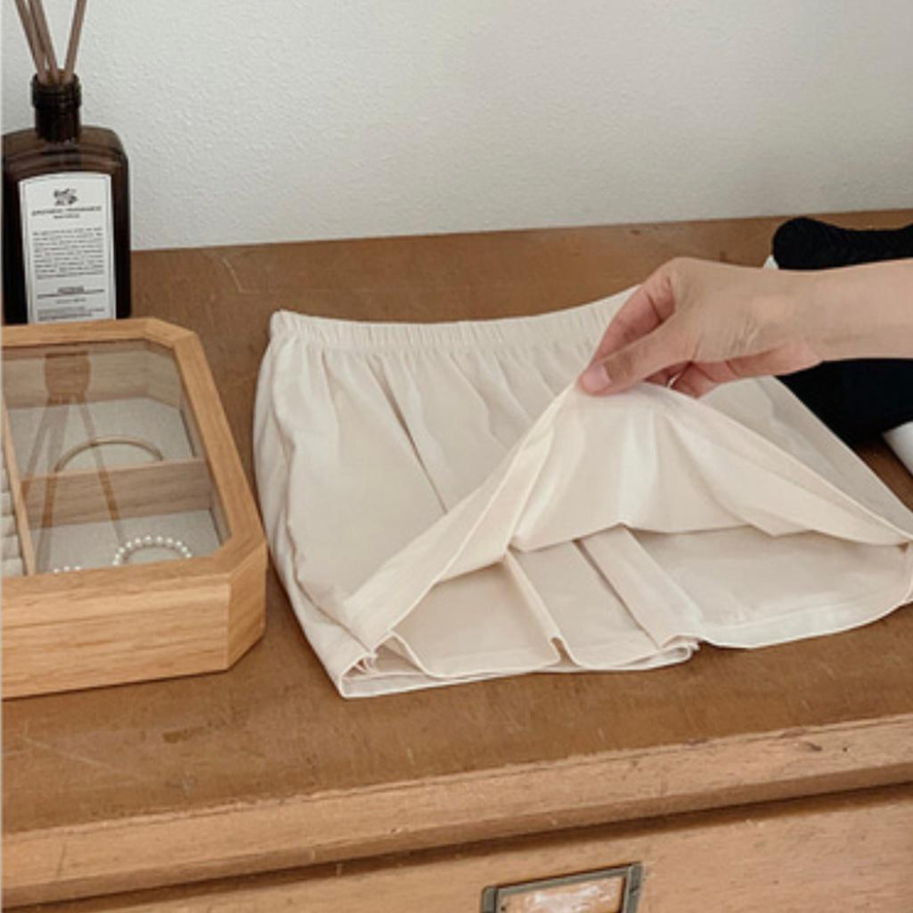 [現貨］韓國代購🇰🇷韓國品牌 SLOWAND 絲質感安全褲裙 安全褲 底褲 褲裙 防走光褲-細節圖4