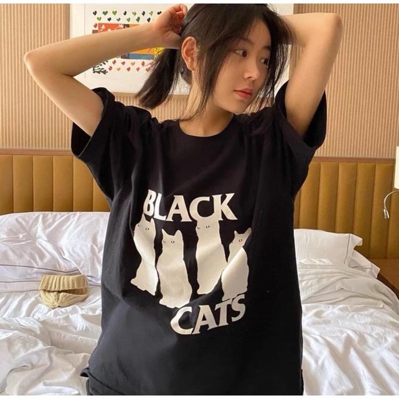[現貨］韓國代購🇰🇷 韓國品牌 Vivastudio 四隻貓咪 黑貓 白貓 短袖 短T 夏天上衣 韓國衣服-細節圖9