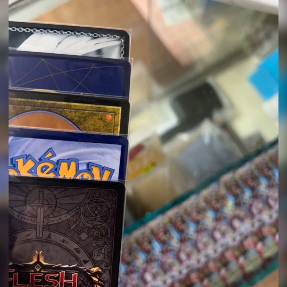 【碰碰鳥卡牌】RSS 第一層 透明卡套 64*89(薄) 100張 適用 寶可夢 航海王 薑餅人 FAB MTG WS-細節圖4