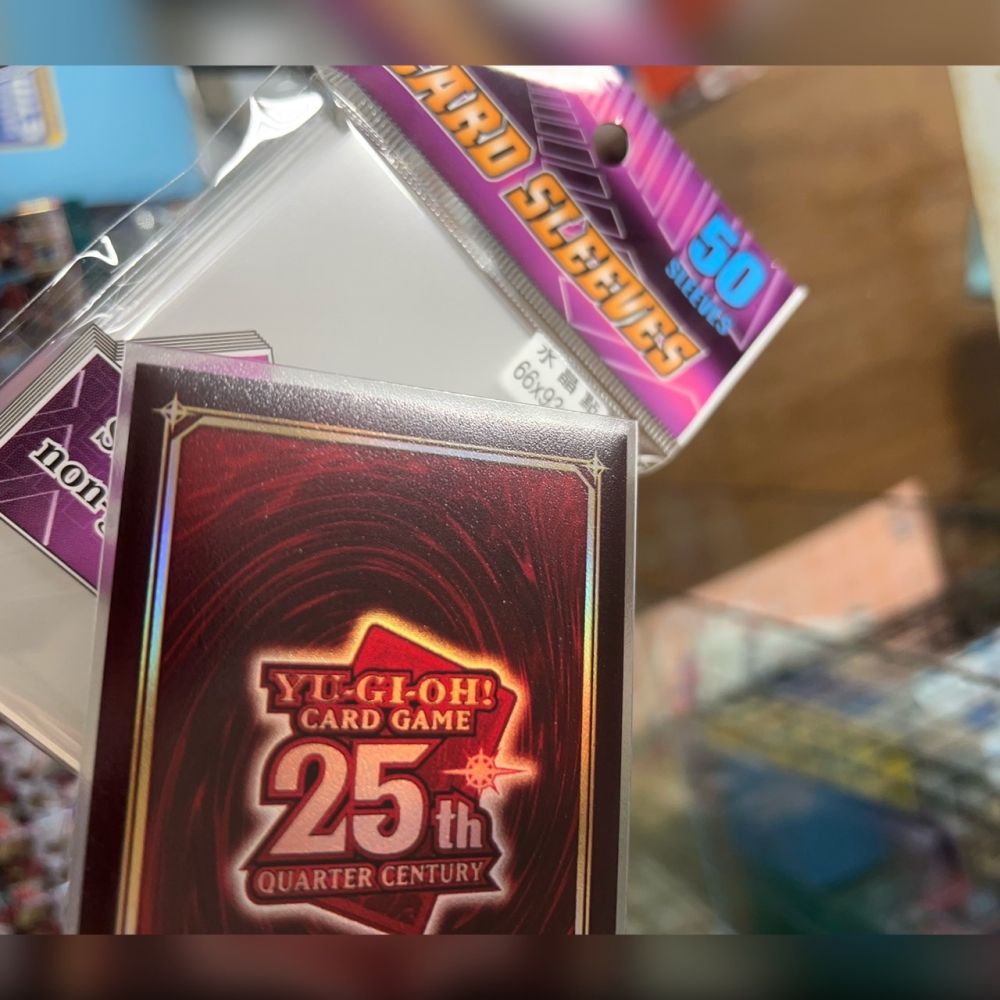 【碰碰鳥卡牌】 RSS 第三層卡套 66*93水晶點卡套 50張 適用 遊戲王 VG BS-細節圖2