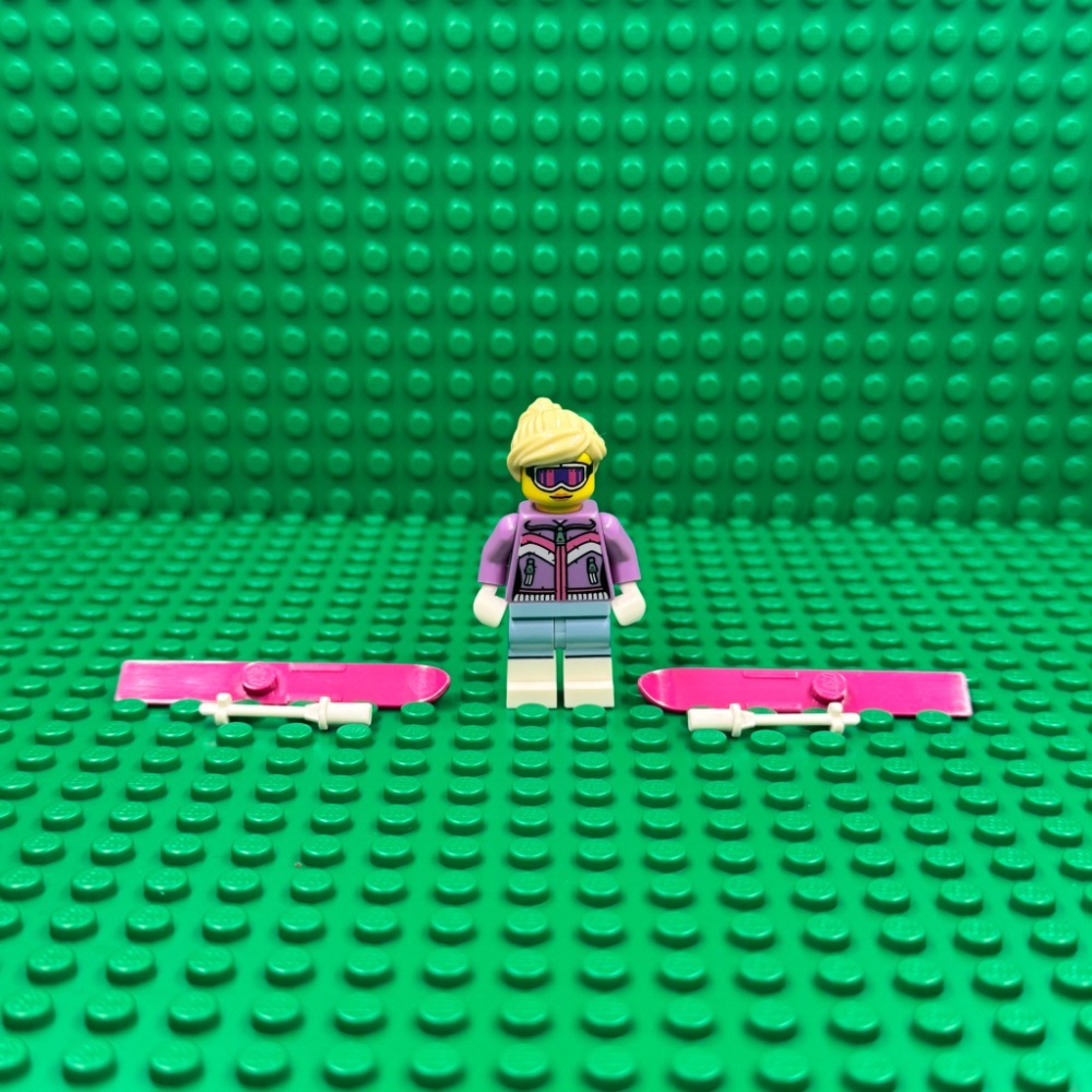 LEGO 8833 8代人偶包-規格圖1