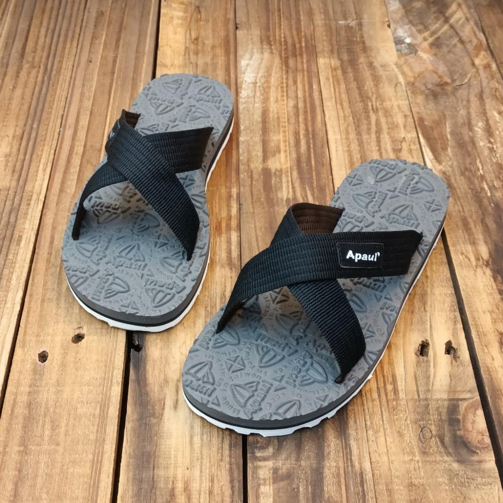 【APAUL 雅鉑】22408 黑與灰/白底  雅鉑紋拖鞋 寬版拖鞋 交叉拖鞋 橡膠拖鞋-細節圖2