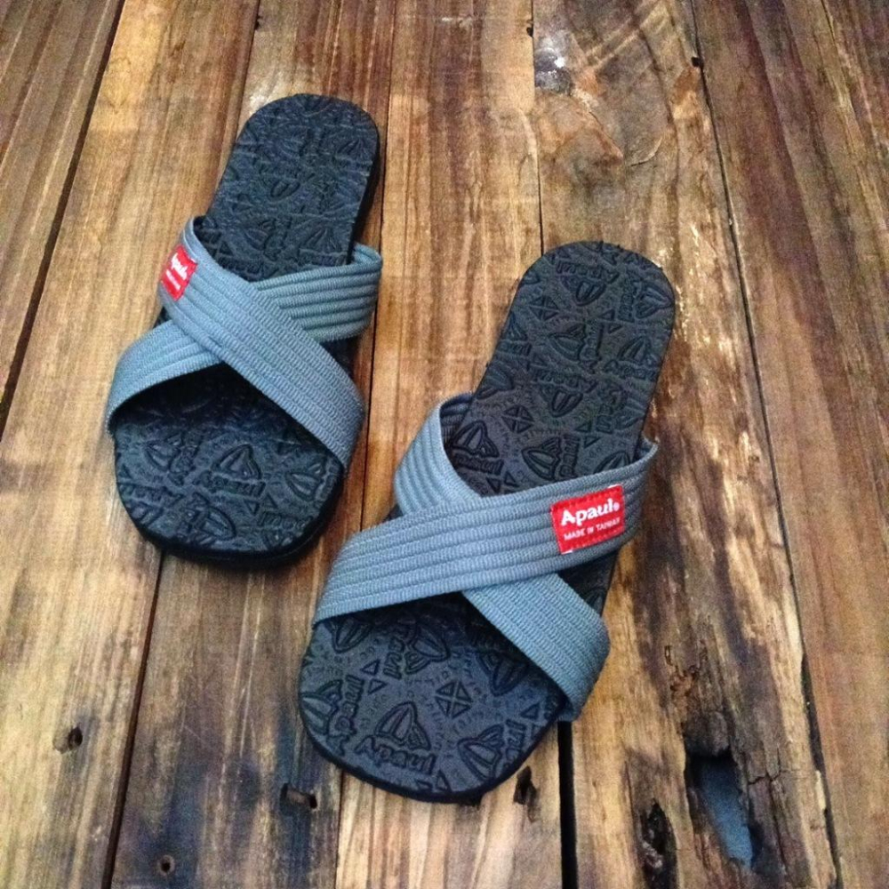 【APAUL 雅鉑】22501-3 黑底/多色 雅鉑紋拖鞋 交叉拖鞋 親子橡膠拖鞋 超級止滑拖鞋-細節圖4