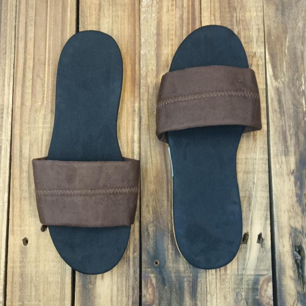 【雅鉑-無印】12403-6 咖/黑 運動風室內拖鞋 格紋一字拖鞋 室內止滑拖鞋-細節圖3