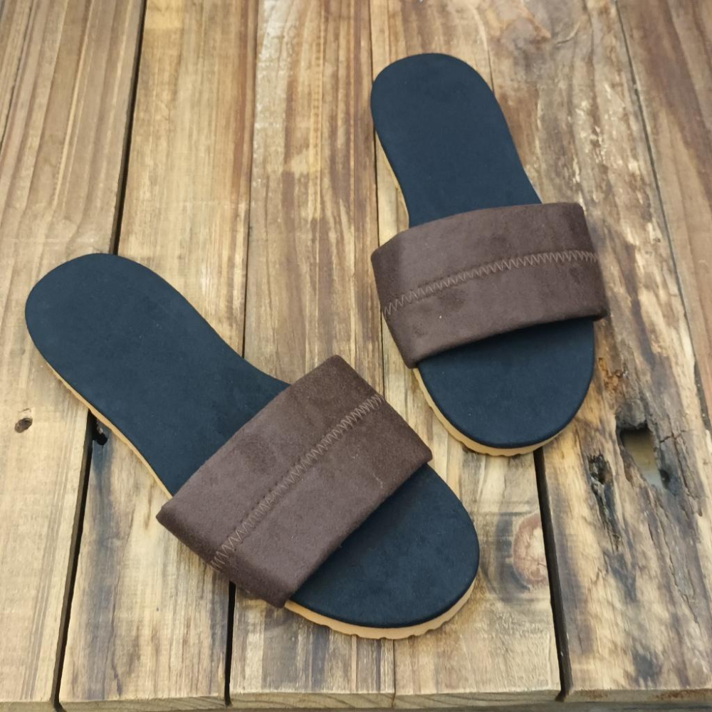 【雅鉑-無印】12403-6 咖/黑 運動風室內拖鞋 格紋一字拖鞋 室內止滑拖鞋-細節圖5