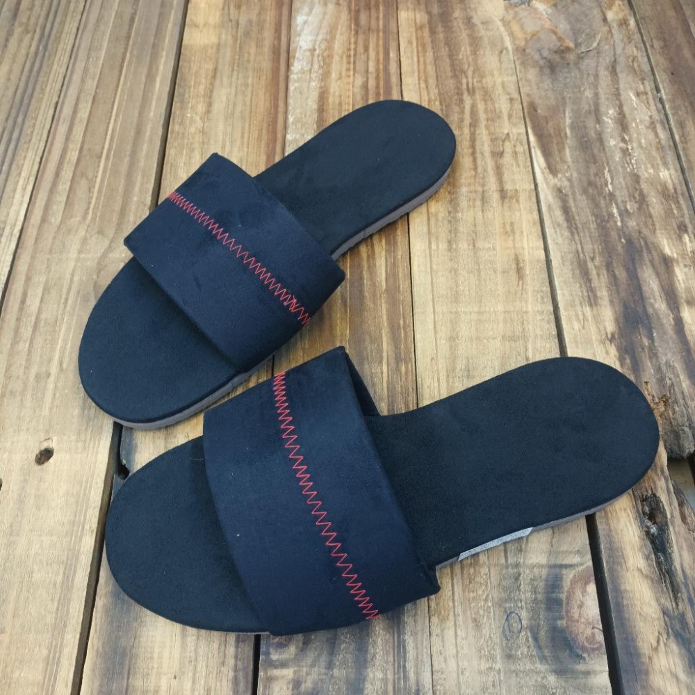 【雅鉑-無印】12403-5 黑 運動風室內拖鞋 格紋一字拖鞋 室內止滑拖鞋-細節圖4